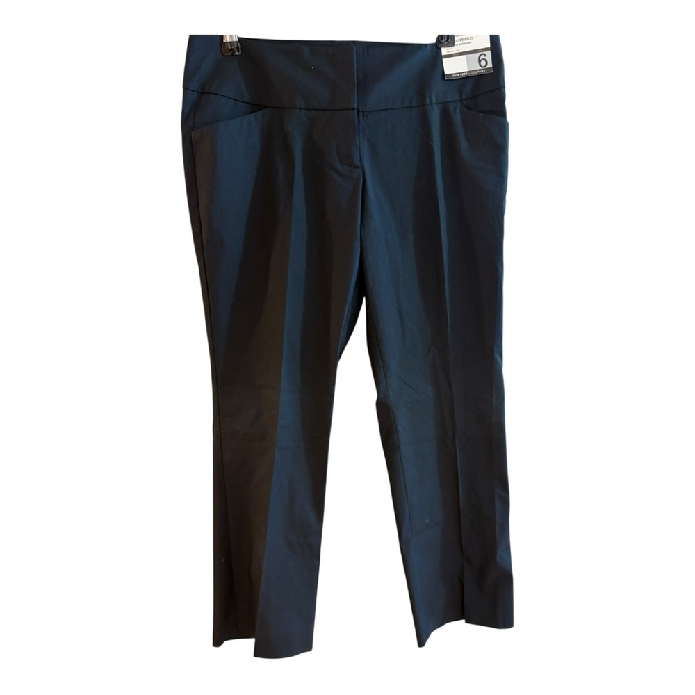 New York & Company Black Cropped Pants - Picture 2 of 6